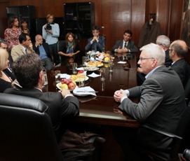 Reunión con el comité organizador