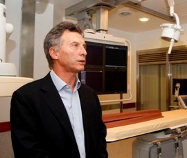 Baires. Diciembre 13 se 2012. El jefe de Gobierno porteño, Mauricio Macri; la vicejefe, María Eugenia Vidal, y la ministra de Salud Graciela Reybaud, presentaron el nuevo equipo de diagnóstico por imágenes del Hospital Santojanni, que incluye un tomógrafo, un mamógrafo y un seriógrafo. Foto Matías Repetto-gv/GCABA.-