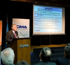 acto de entrega de diplomas