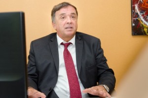 Dr Miguel Silva