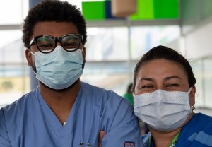 trabajadores de salud