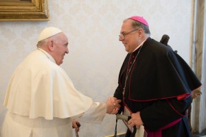 Francisco y Monseñor Bochatey
