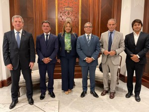Autoridades ALAMI y SLIPE