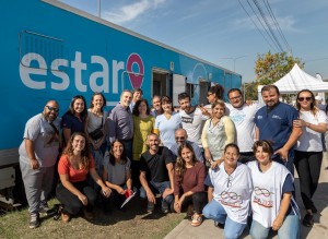 Vizzotti con agentes de salud